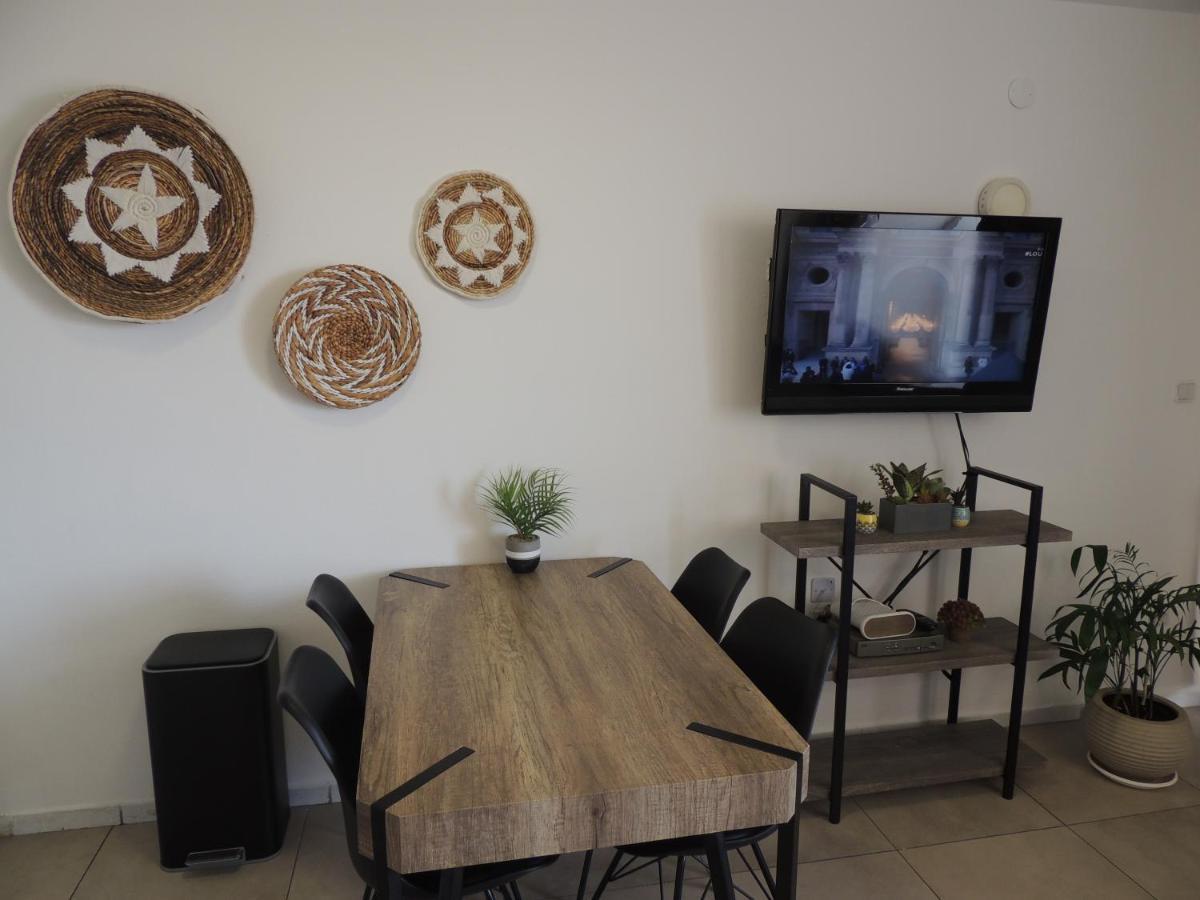 Lev Eilat Suites Екстериор снимка