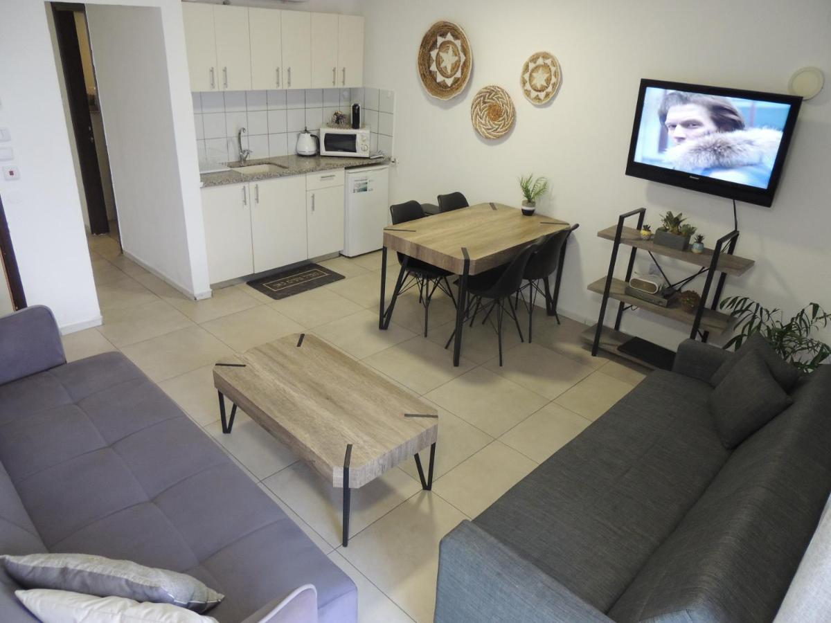 Lev Eilat Suites Екстериор снимка