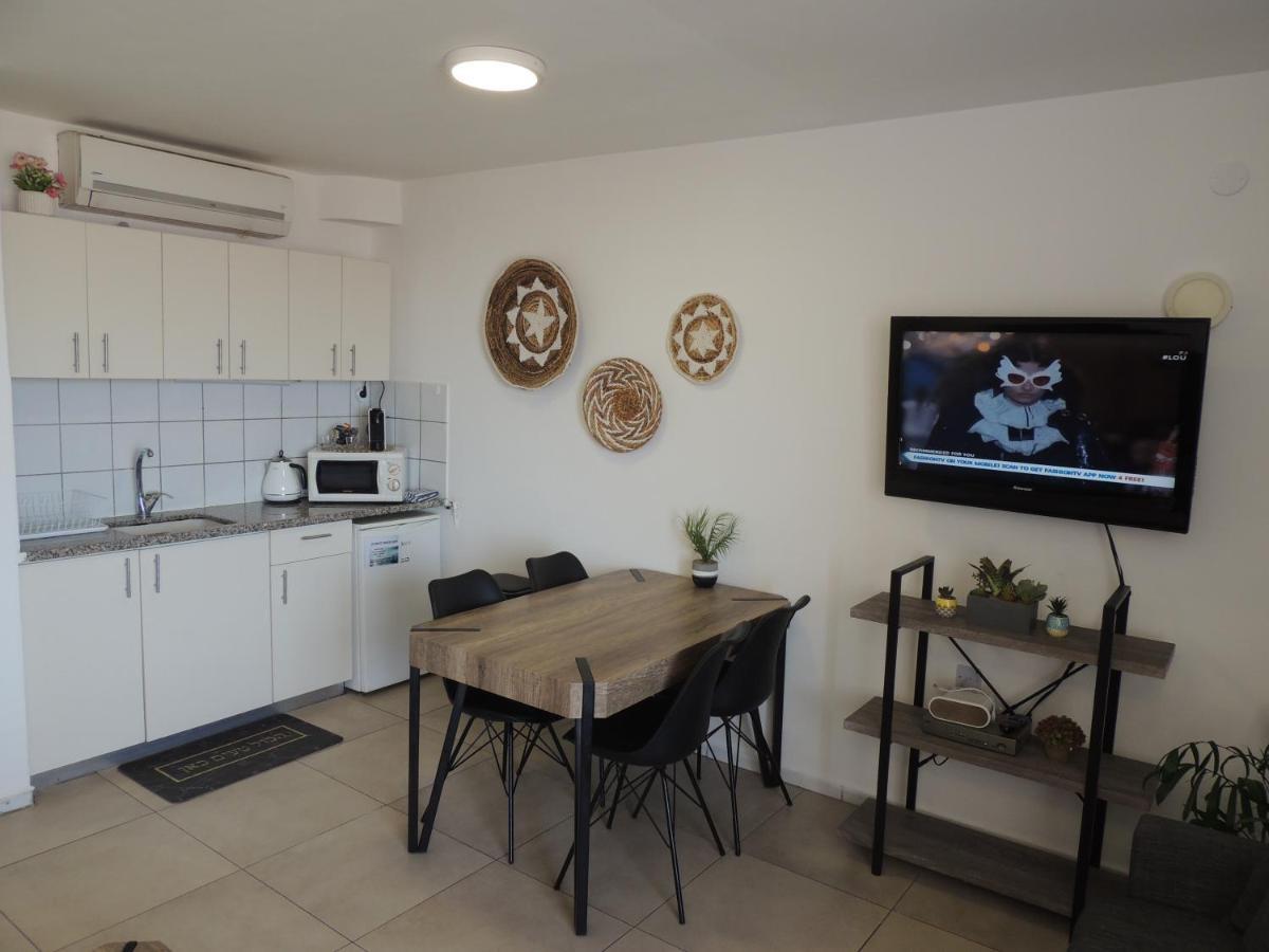 Lev Eilat Suites Екстериор снимка