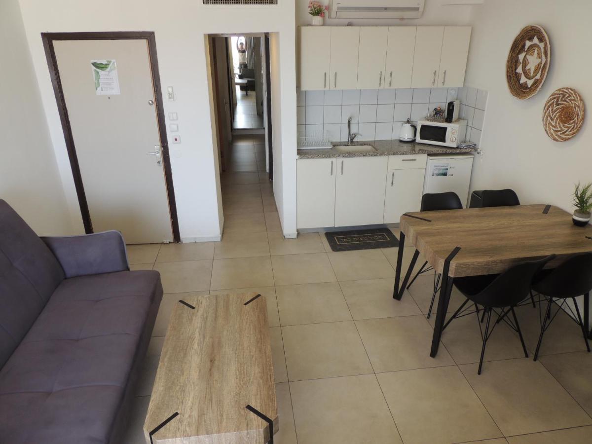 Lev Eilat Suites Екстериор снимка