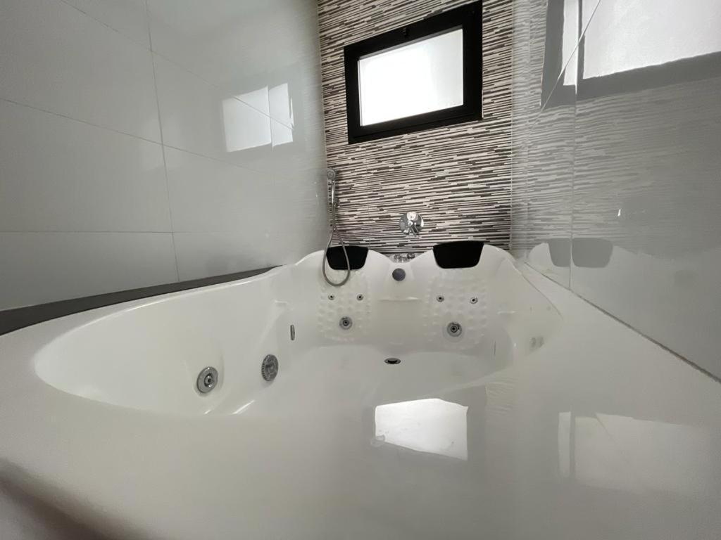 Lev Eilat Suites Екстериор снимка