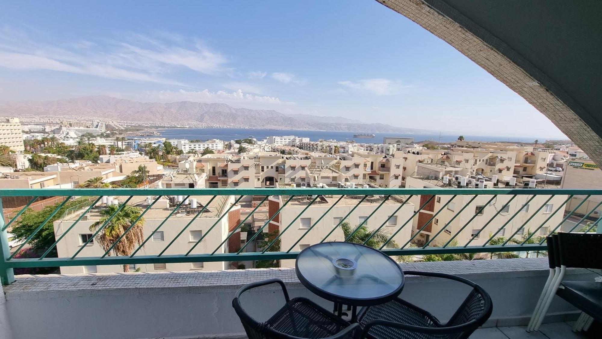 Lev Eilat Suites Екстериор снимка